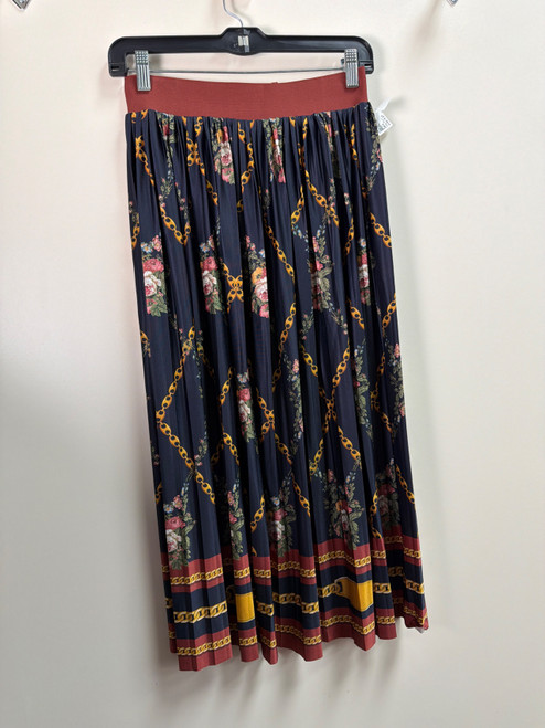 Vist Large View of Product Image Which is Used Zara Long Skirt 4-27