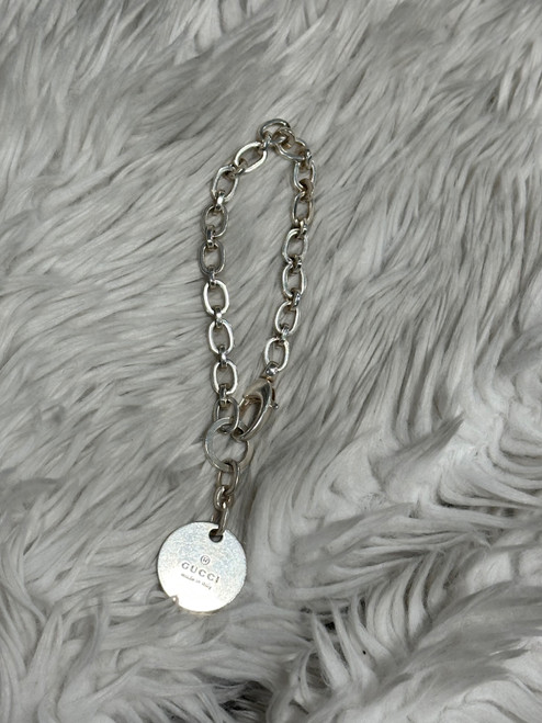 Vist Large View of Product Image Which is Used Gucci Bracelet