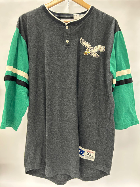 Vist Large View of Product Image Which is Used NFL Mens Short Sleeve Top XL/17-17.5