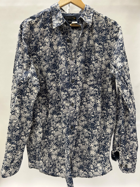 Vist Large View of Product Image Which is Used Banana Republic Mens Long Sleeve Top L/16-16.5