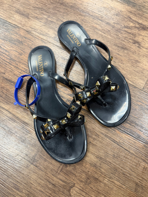 Vist Large View of Product Image Which is Used Valentino Sandals 9