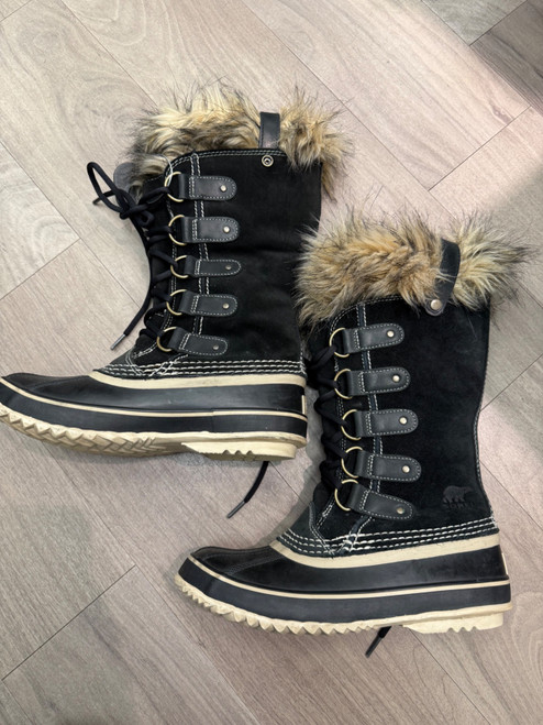 Vist Large View of Product Image Which is Used Sorel Outerwear Boots 7