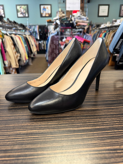 Vist Large View of Product Image Which is Used Cole Haan High Heels 6.5