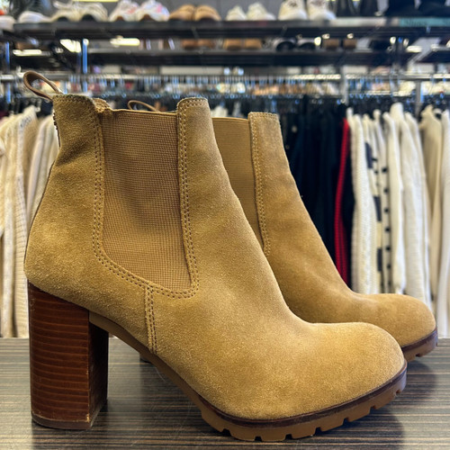 Vist Large View of Product Image Which is Used Tory Burch Ankle Boots 9