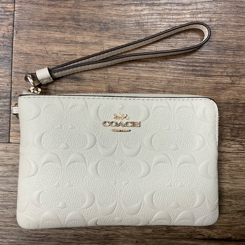 Vist Large View of Product Image Which is Used Coach Leather Wristlet
