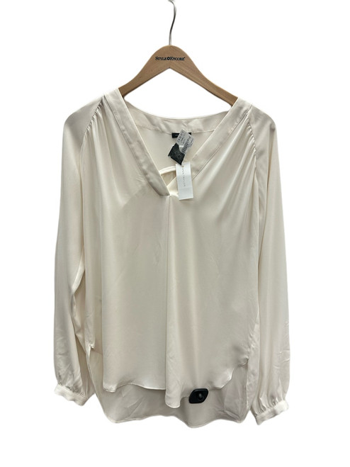 Vist Large View of Product Image Which is Used ann taylor  TOPS  XS-0/2