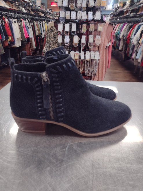 Vist Large View of Product Image Which is Used Diba Ankle Boots 6.5 60112-S000385512