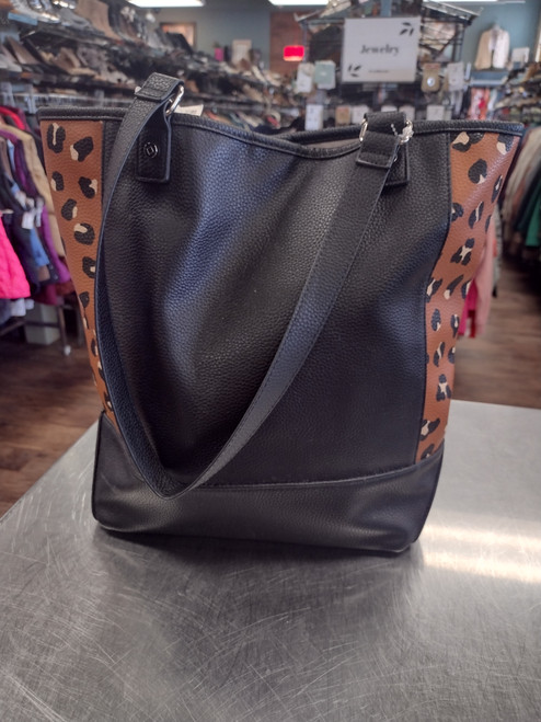 Vist Large View of Product Image Which is Used Jewell By Thirty-One Large Handbag