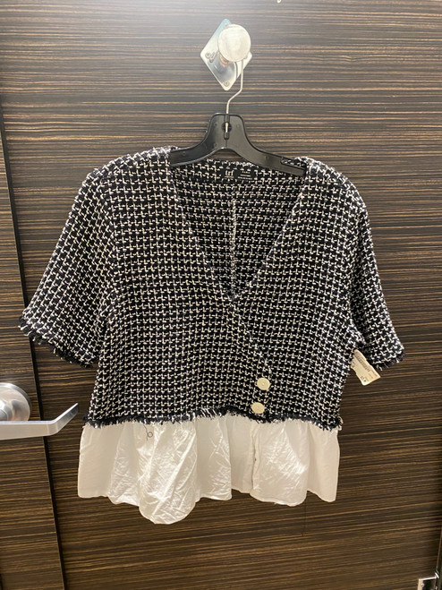 Vist Large View of Product Image Which is Used Zara Short Sleeve Top XL-16