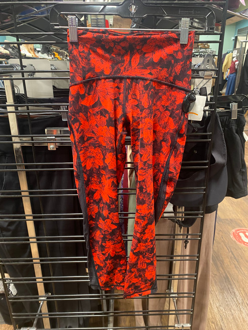 Vist Large View of Product Image Which is Used Lululemon Athletica Active Capri 2-26