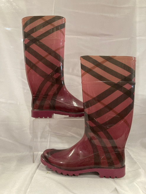Vist Large View of Product Image Which is Used Burberry Tall Boots 9 60067-S000637003