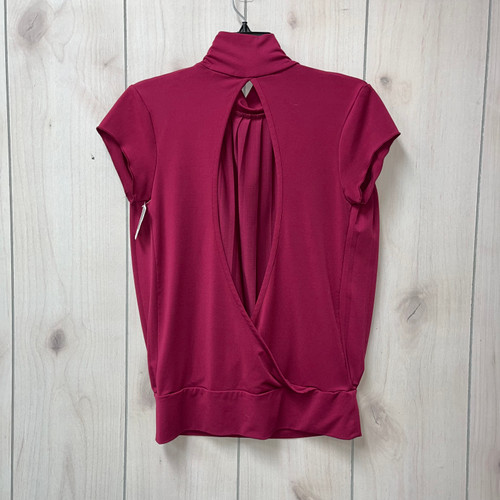 Vist Large View of Product Image Which is Used Studio Y Short Sleeve Top M-8/10