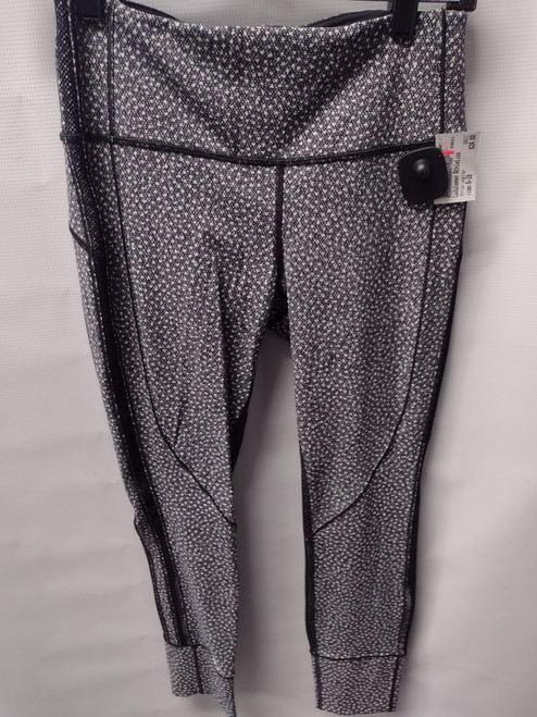 Vist Large View of Product Image Which is Used Lululemon Athletica Active Leggings 6-28