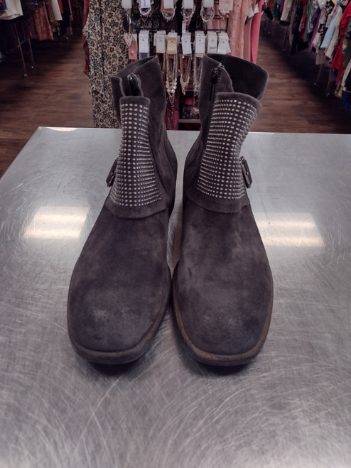 Vist Large View of Product Image Which is Used Paul Green Ankle Boots 6.5