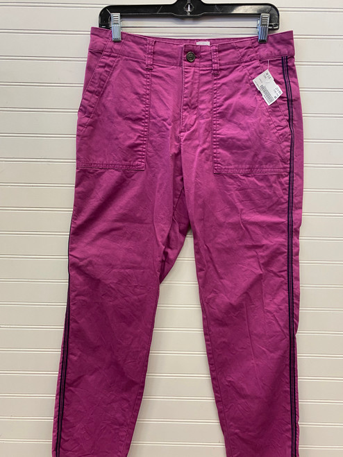Vist Large View of Product Image Which is Used Gap Casual Pant 4-27 60133-S000261870