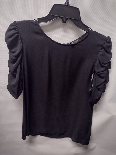 Vist Large View of Product Image Which is Used Theory Short Sleeve Top S-4/6