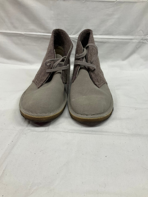 Vist Large View of Product Image Which is Used Clarks Mens Dress Shoes 9.5