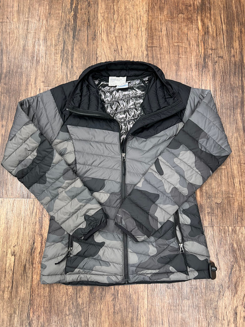 Vist Large View of Product Image Which is Used Columbia Short HeavyCoat M-8/10