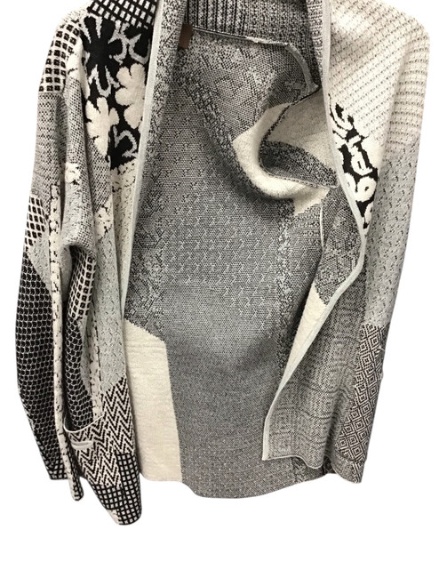 Vist Large View of Product Image Which is Used Kerisma Lightweight Sweater F S-4/6