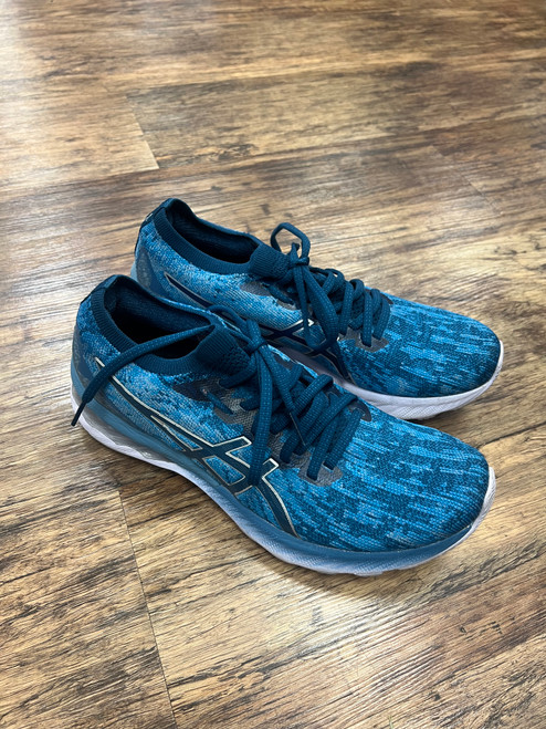 Vist Large View of Product Image Which is Used Asics Performance Shoes 10 60076-S000729450