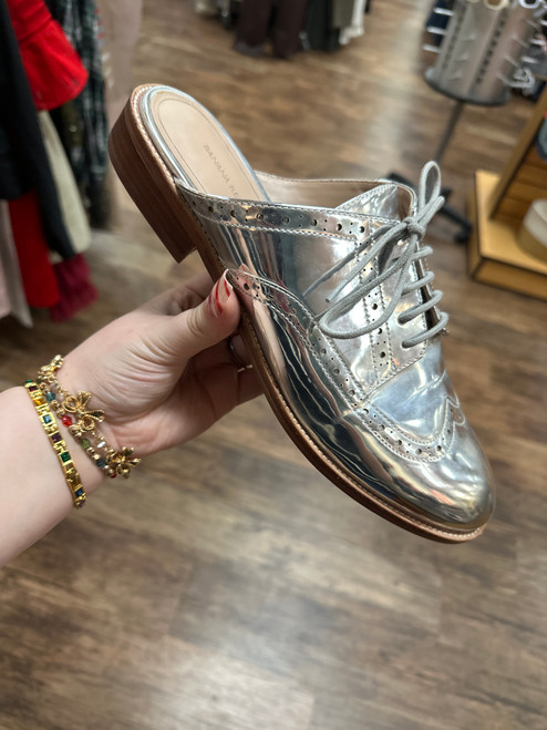 Vist Large View of Product Image Which is Used Banana Republic Flats 9.5