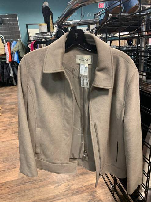 Vist Large View of Product Image Which is Used Unbranded Short Light Jacket S-4/6