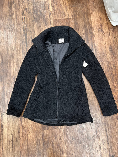 Vist Large View of Product Image Which is Used Unbranded Short HeavyCoat M-8/10