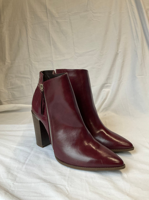 Vist Large View of Product Image Which is Used Qupid Ankle Boots 10