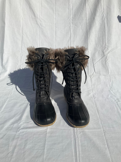 Vist Large View of Product Image Which is Used Unbranded Ankle Boots 7