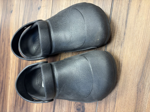 Vist Large View of Product Image Which is Used Crocs Clogs 7