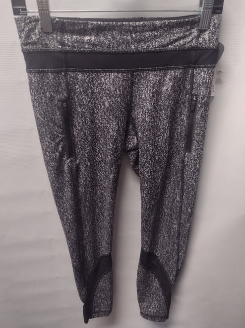 Vist Large View of Product Image Which is Used Lululemon Athletica Active Leggings 6-28