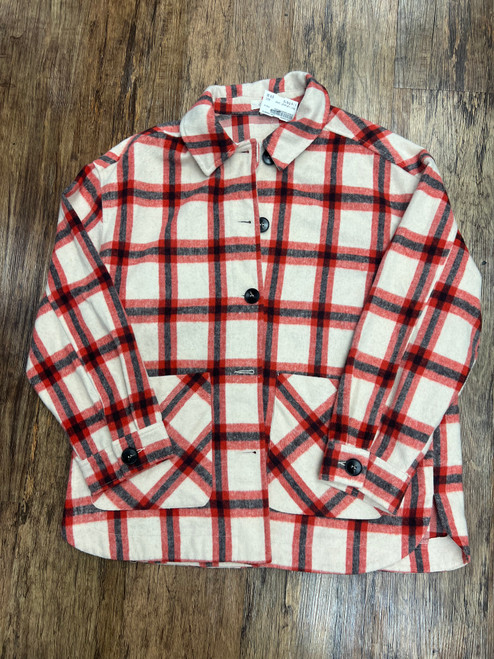 Vist Large View of Product Image Which is Used Ott Short Light Jacket M-8/10