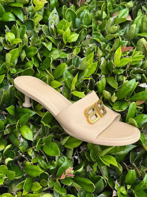 Vist Large View of Product Image Which is Used Balenciaga High Heels 6.5