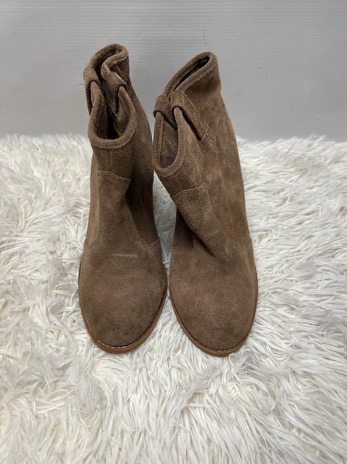 Vist Large View of Product Image Which is Used Splendid Ankle Boots 9