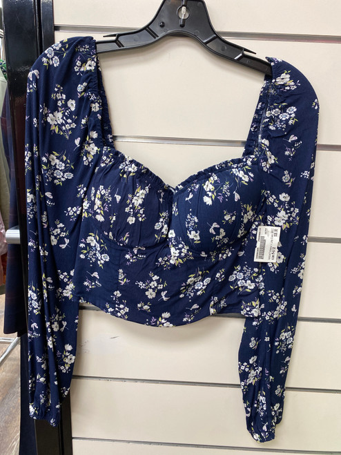 Vist Large View of Product Image Which is Used Unbranded Long Sleeve Top M-8/10