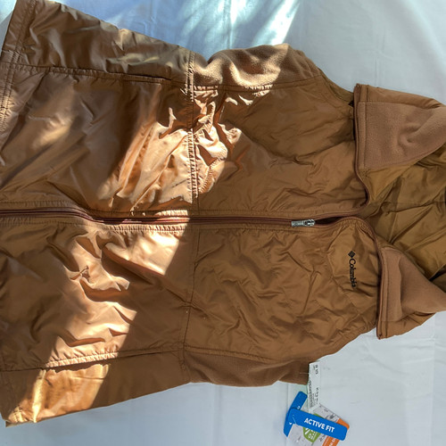 Vist Large View of Product Image Which is Used Columbia Heavyweight Vest M-8/10