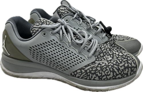 Vist Large View of Product Image Which is Used Jordan Mens Athletic Shoes 10.5