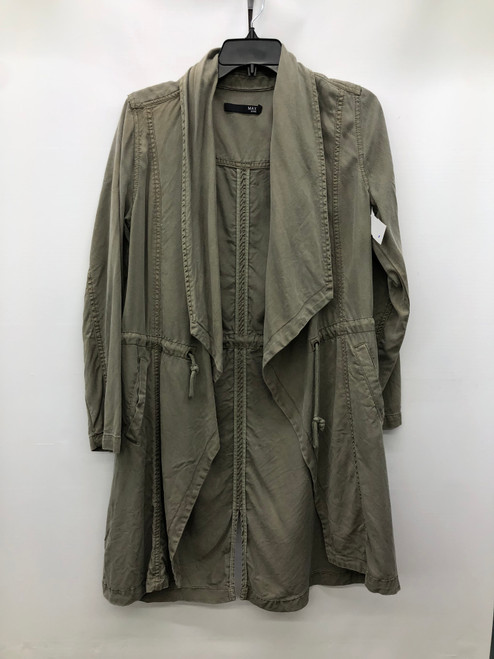 Vist Large View of Product Image Which is Used Max Jeans Short Light Jacket S-4/6