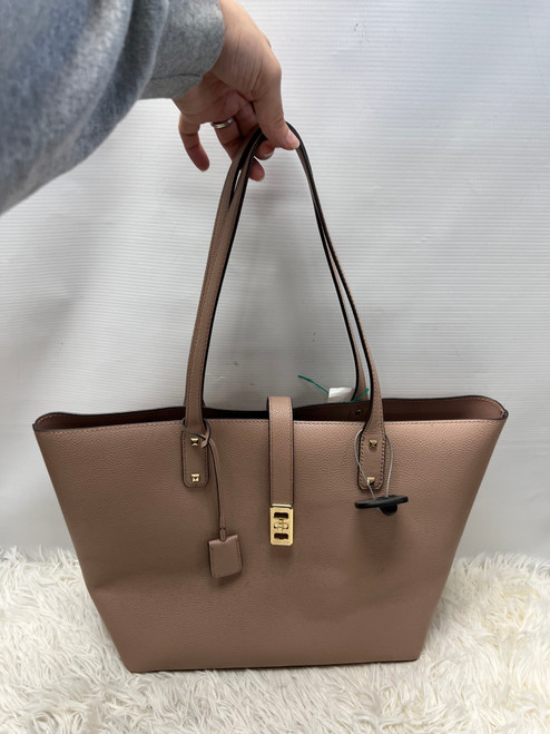 Vist Large View of Product Image Which is Used Michael Michael Kors Large Leather Handbag