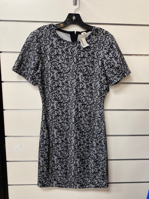 Vist Large View of Product Image Which is Used Wilfred Spring Short Dress F M-8/10