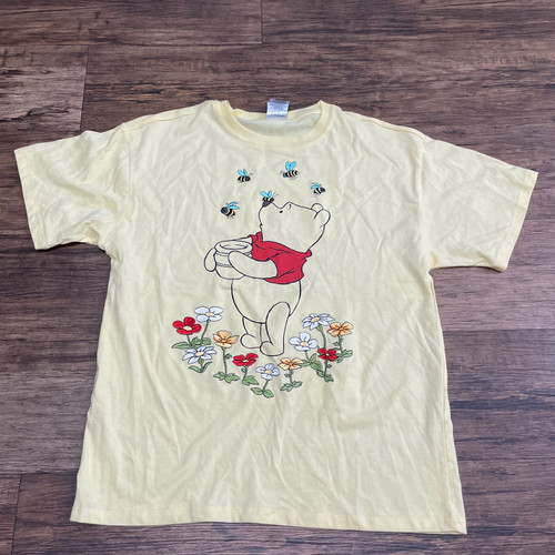 Vist Large View of Product Image Which is Used Disney Short Sleeve Top M-8/10