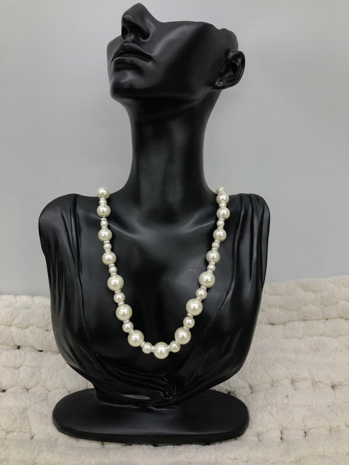 Vist Large View of Product Image Which is Used Pearl Necklace