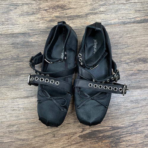 Vist Large View of Product Image Which is Used Jeffrey Campbell Flats 8.5