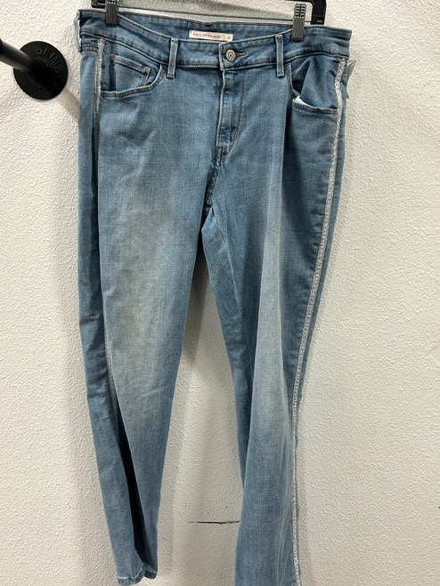 Vist Large View of Product Image Which is Used Levi's Denim 14-32