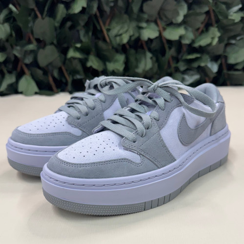 Vist Large View of Product Image Which is Used Nike Casual Shoes 7