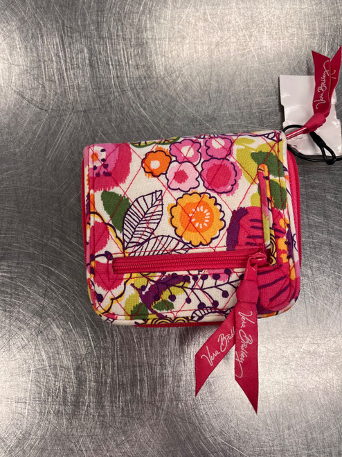 Vist Large View of Product Image Which is Used Vera Bradley Wallet