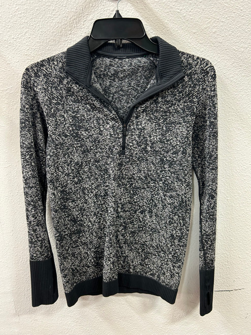 Vist Large View of Product Image Which is Used Lululemon Athletica Active Long Sleeve M-8/10