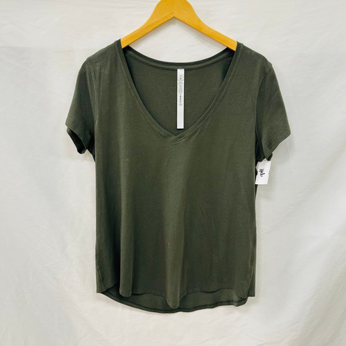 Used Lululemon Athletica Active Short Sleeve M-8/10 60003-S000818791
