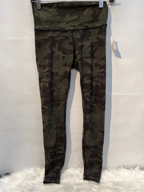 Lululemon  Camo Active Pants Size 6