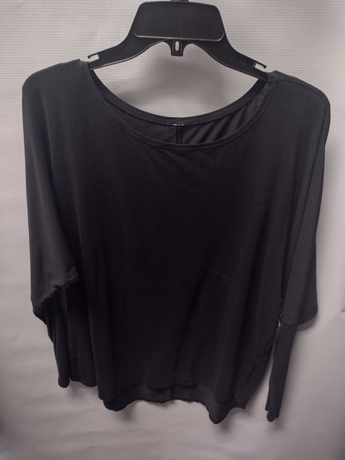 Vist Large View of Product Image Which is Used Lululemon Athletica Active Long Sleeve M-8/10